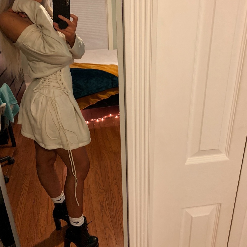 White long sleeve sweater dress